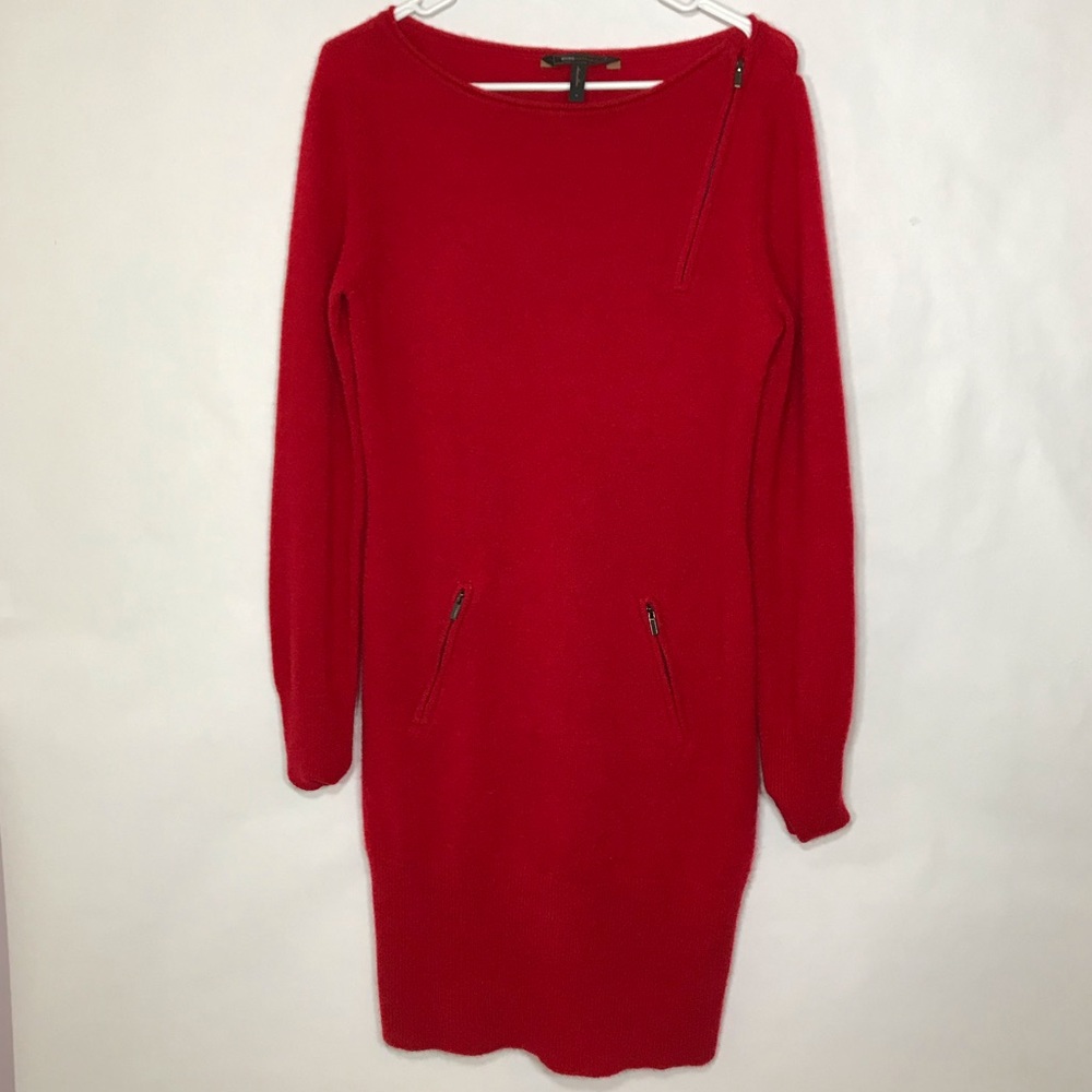 BCBG MaxAzria RED SWEATER DRESS